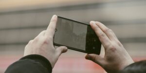 스마트폰 사진 정리와 백업을 고민하는 부모를 위한 IT 정보