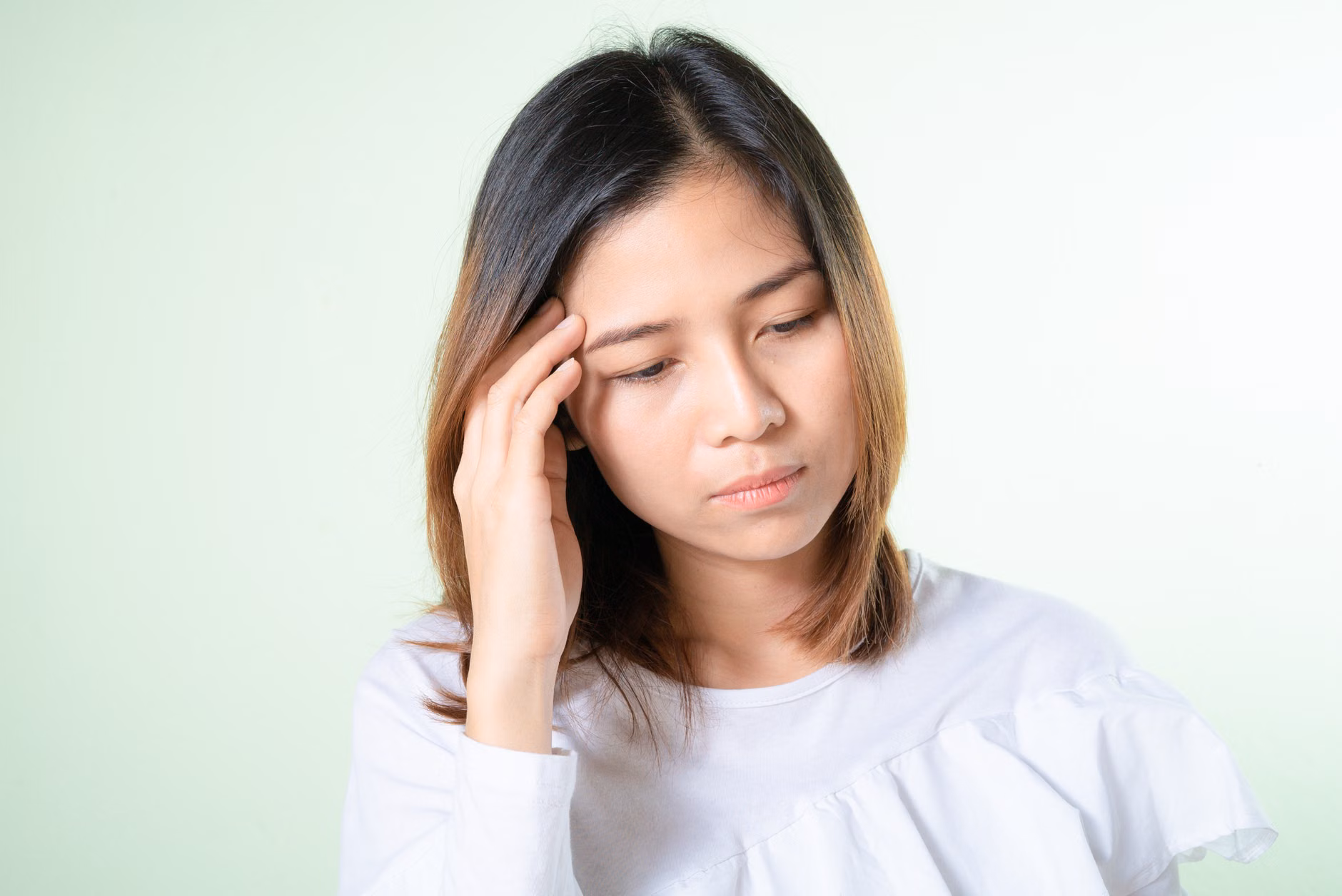 놀이터에서 머리 부딪힌 아이, 48시간 내 '지연성 뇌출혈' 의심 증상 체크리스트 2 머리 부딪힘 후 의심 증상 체크리스트 아이콘