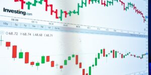 ETN과 ETF 차이를 비교하는 금융 투자 그래픽