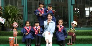 자녀 교육비 마련을 위한 장기 투자 개념 이미지